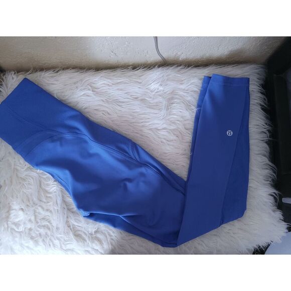 275- EUC Size 4 Lululemon Everlux and Mesh Super-High-Rise Training Tight - Picture 3 of 3